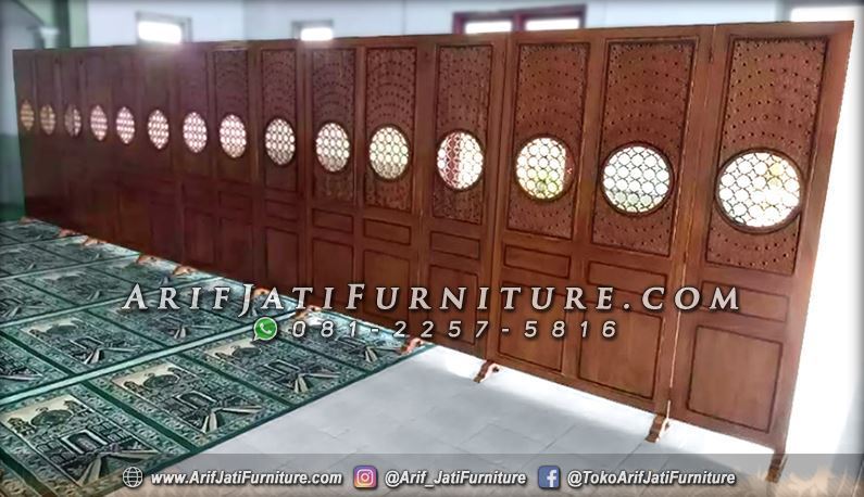  Partisi  Mushola Kayu  Jati Minimalis ARIF JATI FURNITURE